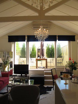 Andre's Mews Luxury Serviced Apartments - Hotel Gold Coast 20