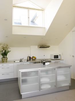 Andre's Mews Luxury Serviced Apartments - Hotel Gold Coast 33