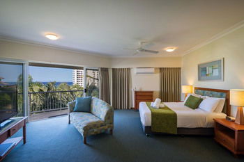 Coolum Seaside - Hotel Gold Coast 9