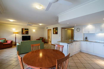 Coolum Seaside - Hotel Gold Coast 34