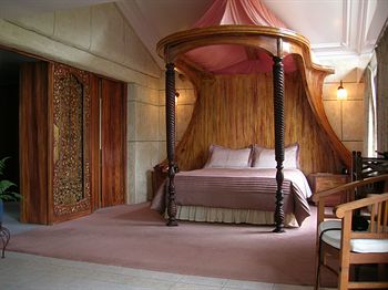 A Camelot Tower & Penthouse - Hotel Gold Coast 0