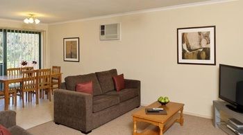 Apartments @ Mt Waverley - Hotel Gold Coast 17