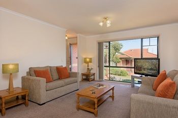 Apartments @ Mt Waverley - Hotel Gold Coast 18