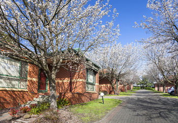 Apartments @ Mt Waverley - Hotel Gold Coast 21