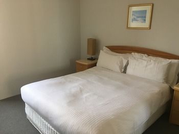 AEA The Coogee View Serviced Apartments - Hotel Gold Coast 24