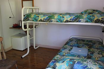 Burwood Bed And Breakfast - Hotel Gold Coast 8