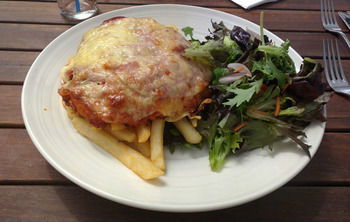 The Huskisson - Hotel Gold Coast 16