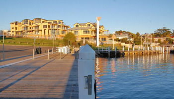 The Huskisson - Hotel Gold Coast 21