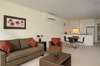 Apartments @ Glen Central ViQi - Hotel Gold Coast 9