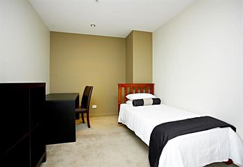 Astra Apartments - Docklands - Hotel Gold Coast 4
