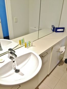Apartments Melbourne Domain - Docklands - Hotel Gold Coast 8