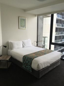 Apartments Melbourne Domain - Docklands - Hotel Gold Coast 27