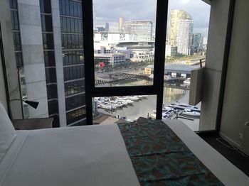 Apartments Melbourne Domain - Docklands - Hotel Gold Coast 28