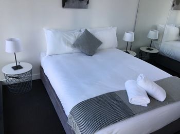 Apartments Melbourne Domain - Docklands - Hotel Gold Coast 59