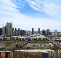 Melbourne Holiday Apartments at Northbank  Downie Street - Hotel Gold Coast