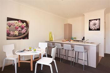 H Boutique Hotel - Hotel Gold Coast 8