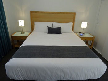 Best Western Fawkner Suites & Serviced Apartments - Hotel Gold Coast 0