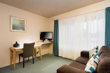 Best Western Fawkner Suites & Serviced Apartments - Hotel Gold Coast 33
