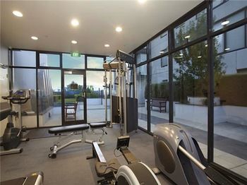 Alpha Apartments Melbourne - Hotel Gold Coast 7