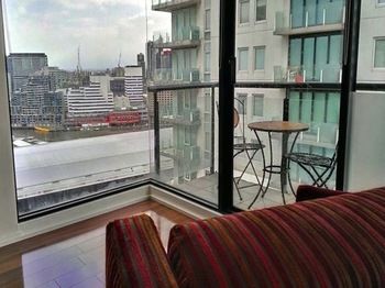 Alpha Apartments Melbourne - Hotel Gold Coast 14