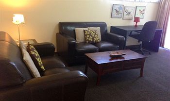 Australian Home Away @ Doncaster Elgar - Hotel Gold Coast 2