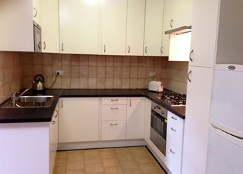 Australian Home Away @ Doncaster Elgar - Hotel Gold Coast 7