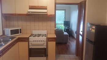 Australian Home Away @ East Doncaster Andersons Creek 1 - Hotel Gold Coast 11