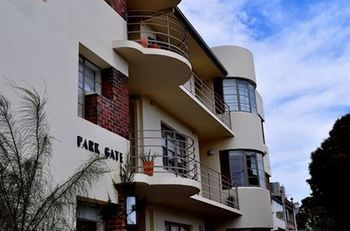 Albert Road Serviced Apartments - Hotel Gold Coast 1