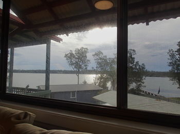 Dungowan Waterfront Apartments - Hotel Gold Coast 5