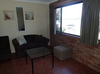Dungowan Waterfront Apartments - Hotel Gold Coast 192