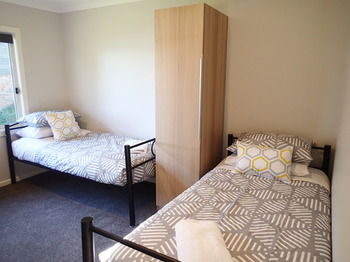Dungowan Waterfront Apartments - Hotel Gold Coast 230