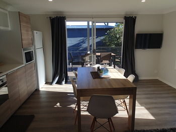 Dungowan Waterfront Apartments - Hotel Gold Coast 241