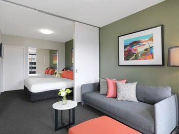 Adina Apartment Hotel Sydney Airport - Hotel Gold Coast 8