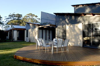 By The Beach B&B And Apartments - Hotel Gold Coast 11