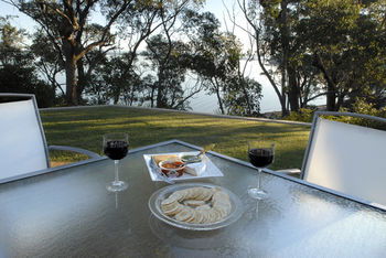 By The Beach B&B And Apartments - Hotel Gold Coast 12