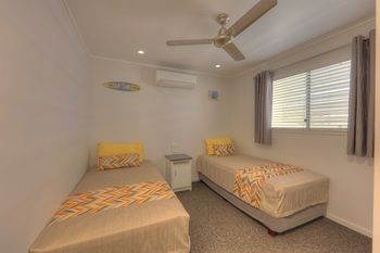 Alex Beach Cabins - Hotel Gold Coast 9