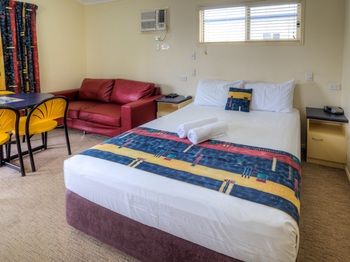 Alex Beach Cabins - Hotel Gold Coast 10