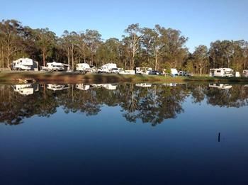 Australian Motor Homes Tourist Park - Hotel Gold Coast 4