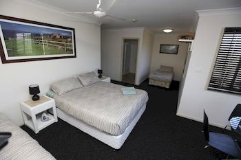 Across Country Motel And Serviced Apartments - Hotel Gold Coast 14