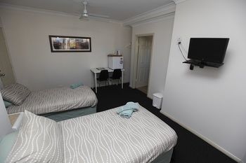 Across Country Motel And Serviced Apartments - Hotel Gold Coast 16
