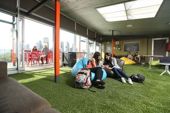 Melbourne Metro YHA - Hostel - Hotel Gold Coast 0