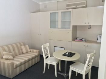 Town & Country Motel - Hotel Gold Coast 16