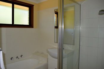 Katoomba Townhouses - Hotel Gold Coast 6