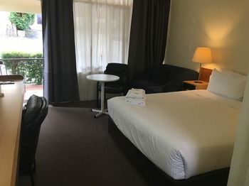 Waterview Gosford Motor Inn - Hotel Gold Coast 8