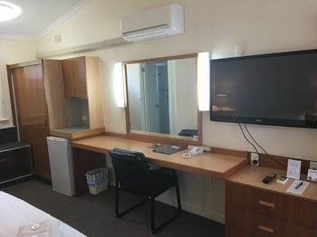 Waterview Gosford Motor Inn - Hotel Gold Coast 30