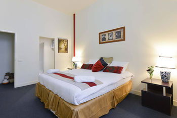 Anchor On Little Collins - Hotel Gold Coast 10