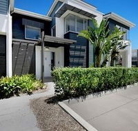 Magenta Studio Room - Hotel Gold Coast