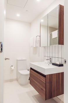 City Edge Box Hill - Hotel Gold Coast 18