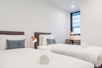 City Edge Box Hill - Hotel Gold Coast 20