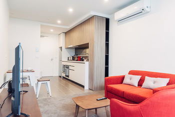 City Edge Box Hill - Hotel Gold Coast 26
